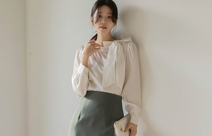 侧纽 蝴蝶结领口 罩衫