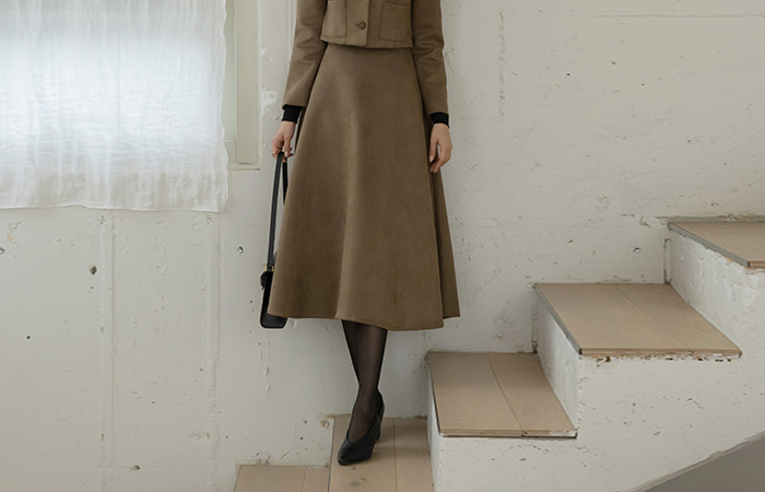 Sein 翻毛皮 A字型 Set-up 裙子