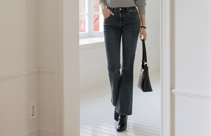 开叉 拉绒 喇叭 细密 牛仔色 裤子