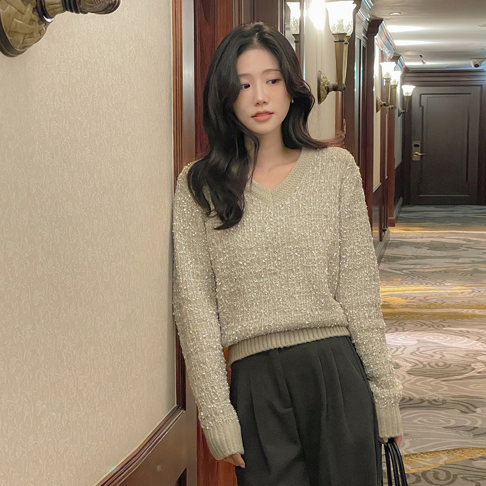 V领 羊驼毛&羊毛 穗饰 稍厚的 针织衫