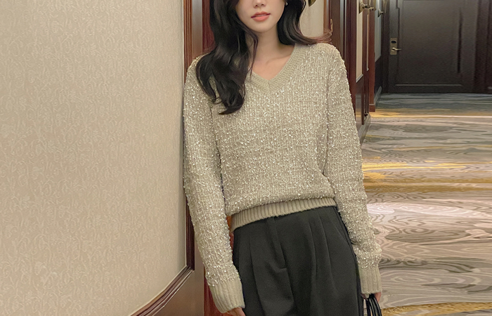 V领 羊驼毛&羊毛 穗饰 稍厚的 针织衫