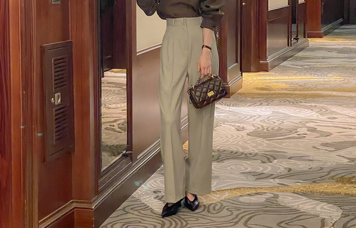 细褶 后侧松紧带 宽绰 羊毛 拉绒 宽松长裤(2type)