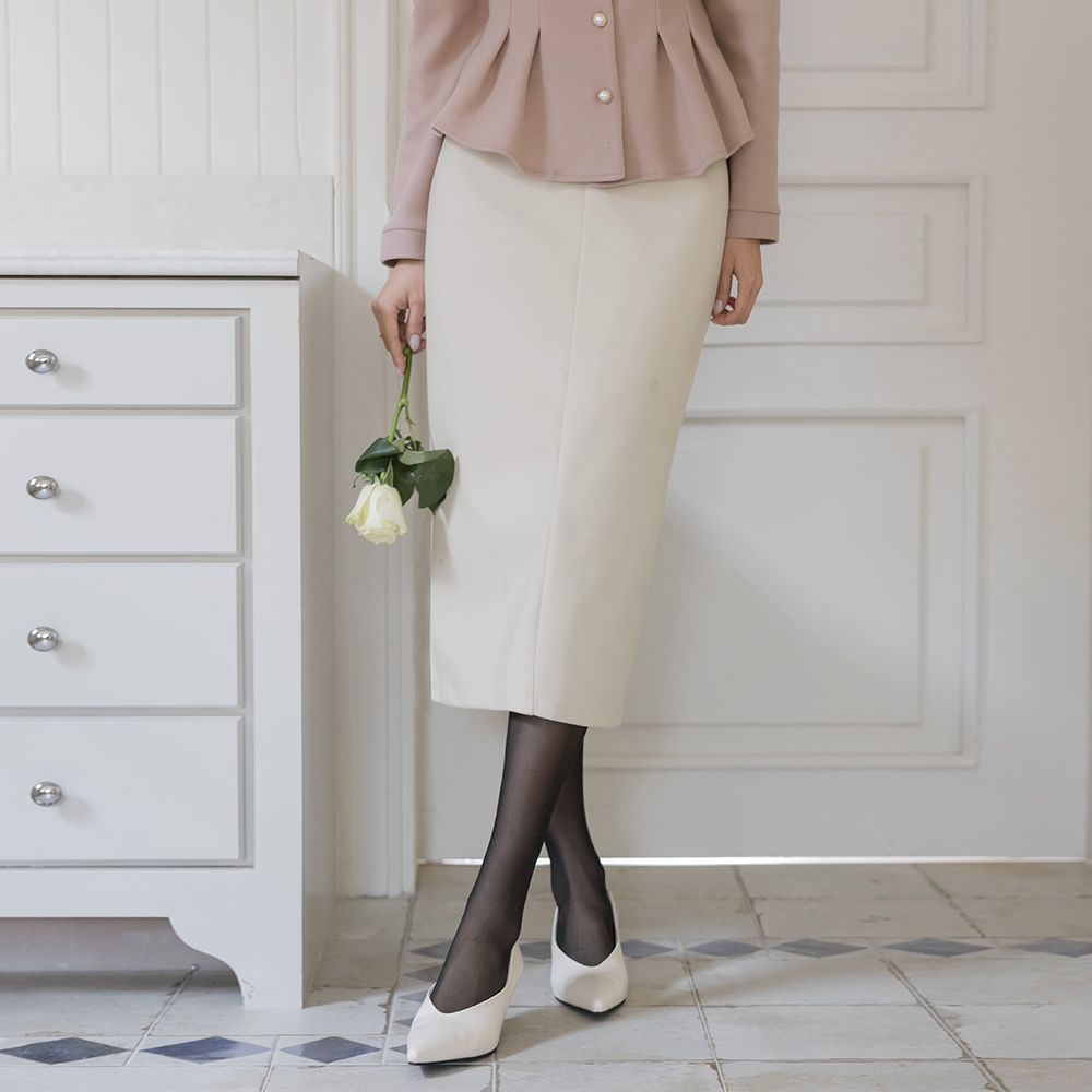 稍厚的 拉绒 H字型 裙子(+腰带)