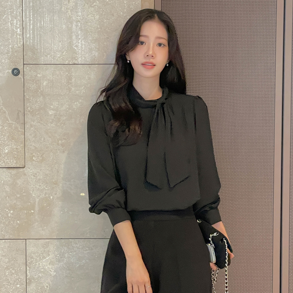 ELLE 摩登 围巾领 罩衫