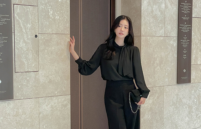 ELLE 摩登 围巾领 罩衫