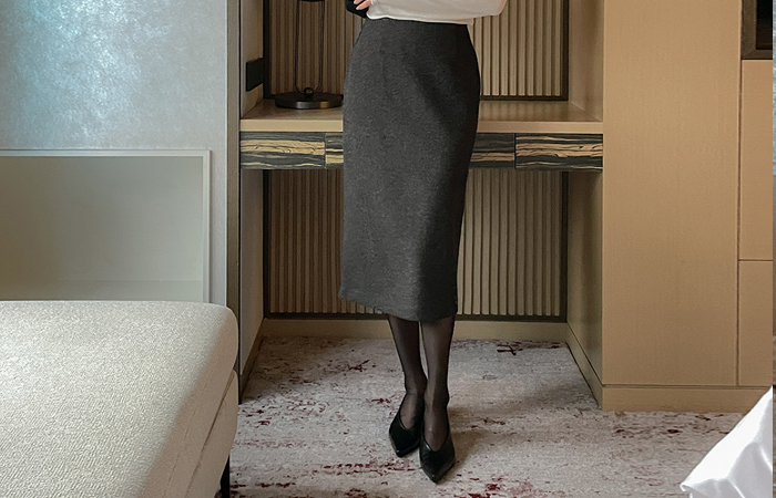 拉绒 后开叉 拉链 H字型 裙子