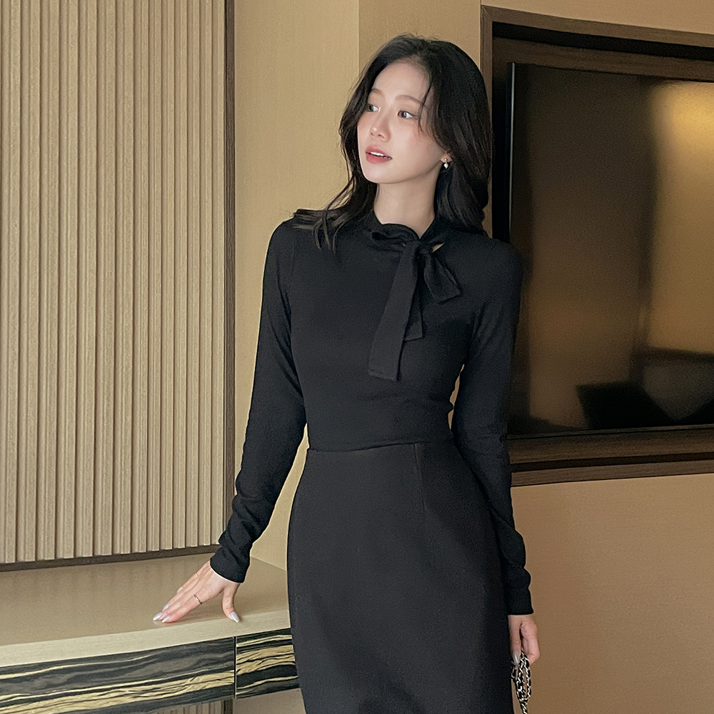 蝴蝶结领口 겉기모 弹力 T恤衫