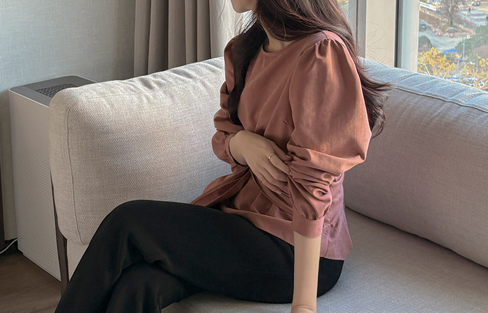 柔软的 圆领 打结 罩衫