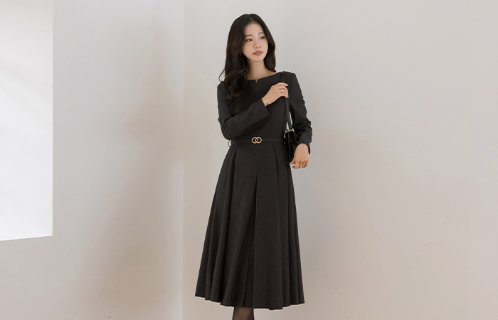 船形领 开叉 A字型 连衣裙