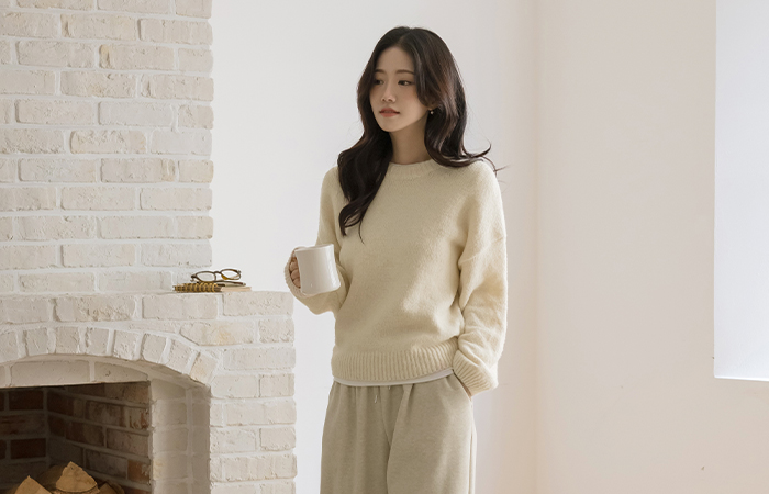 色彩艳丽 圆领 羊毛 스탠다드핏 针织衫