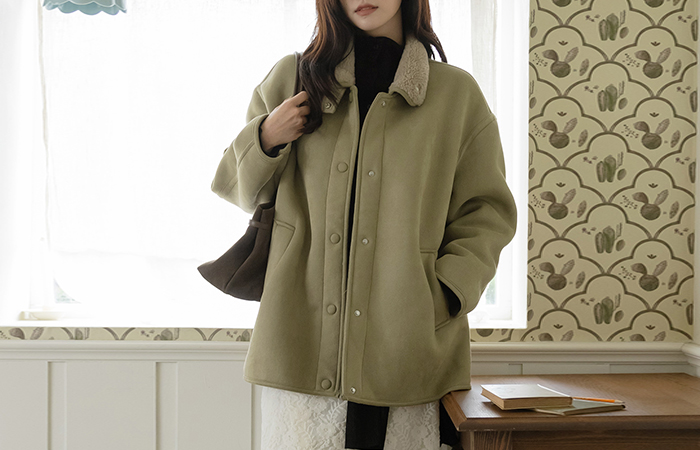 高龄 翻毛皮 羊毛 内衬 短上衣 Mustang