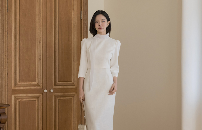 蝴蝶结领口 两件套 风格 粗呢 H字型 连衣裙