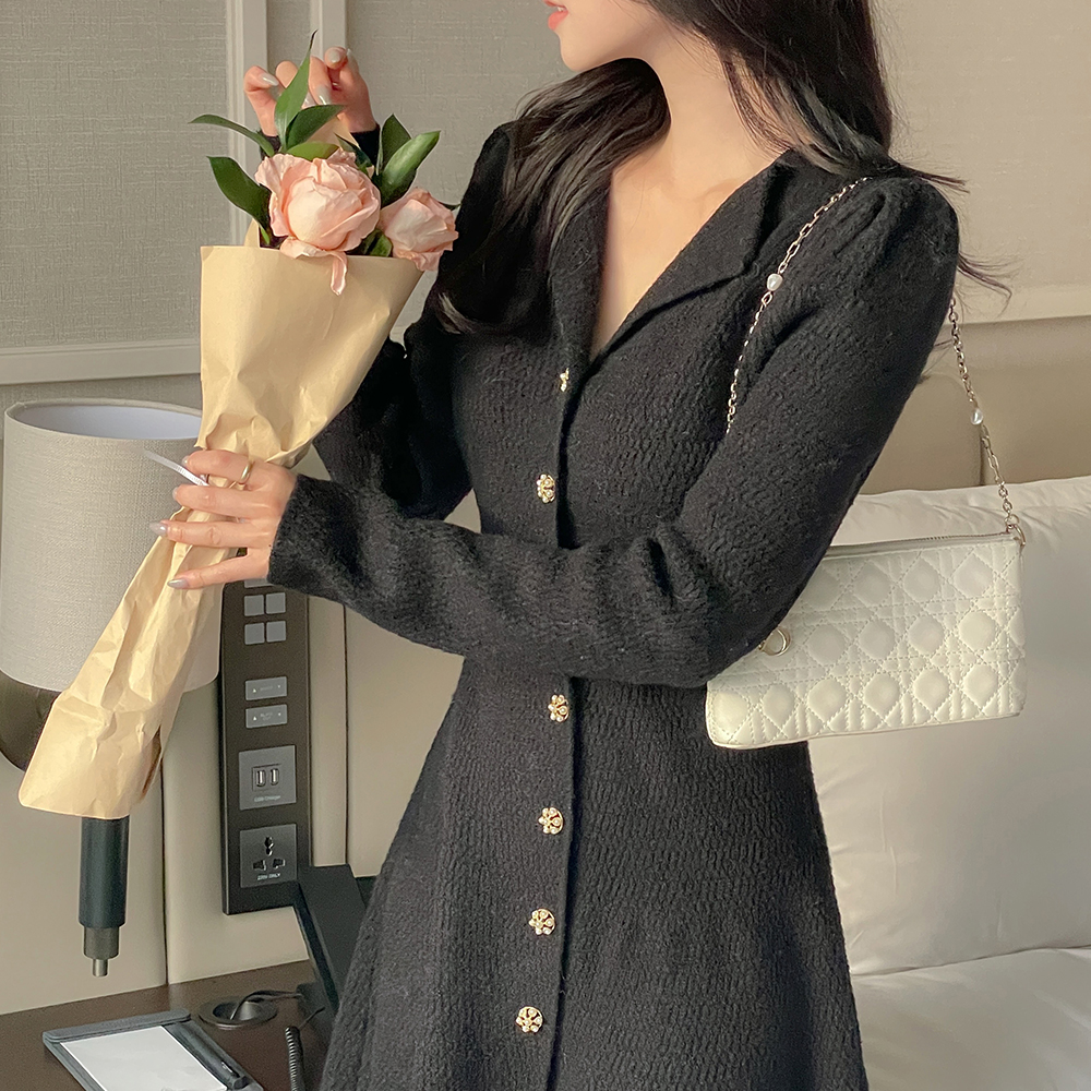 敞开式领口 泡泡袖 A字型 针织衫 迷你 连衣裙