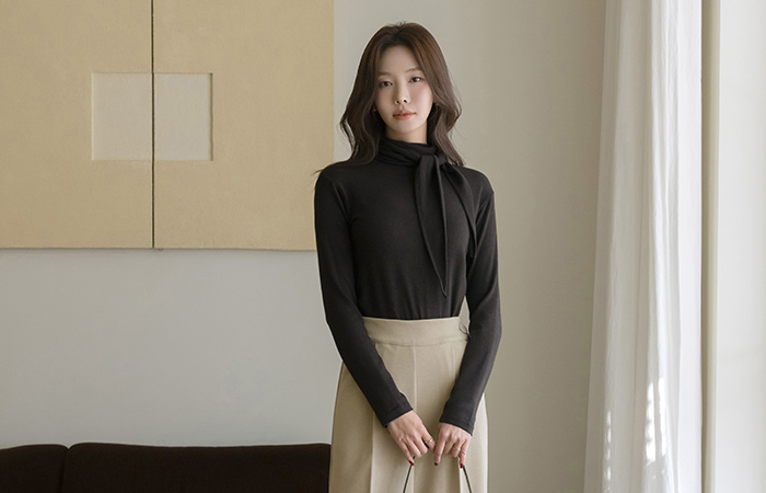 围巾领 安哥拉&羊毛 颜色 T恤衫