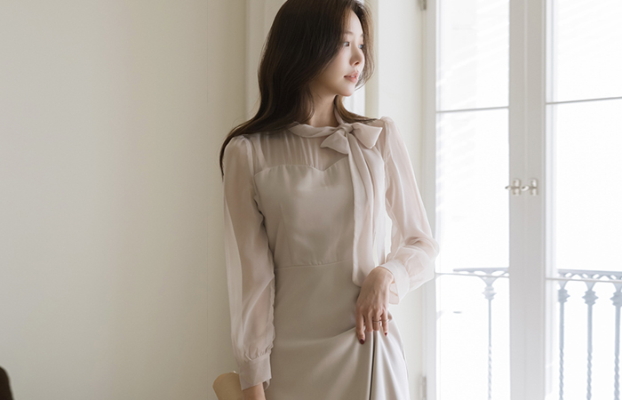 蝴蝶结领口 透视 配色 A字型 连衣裙