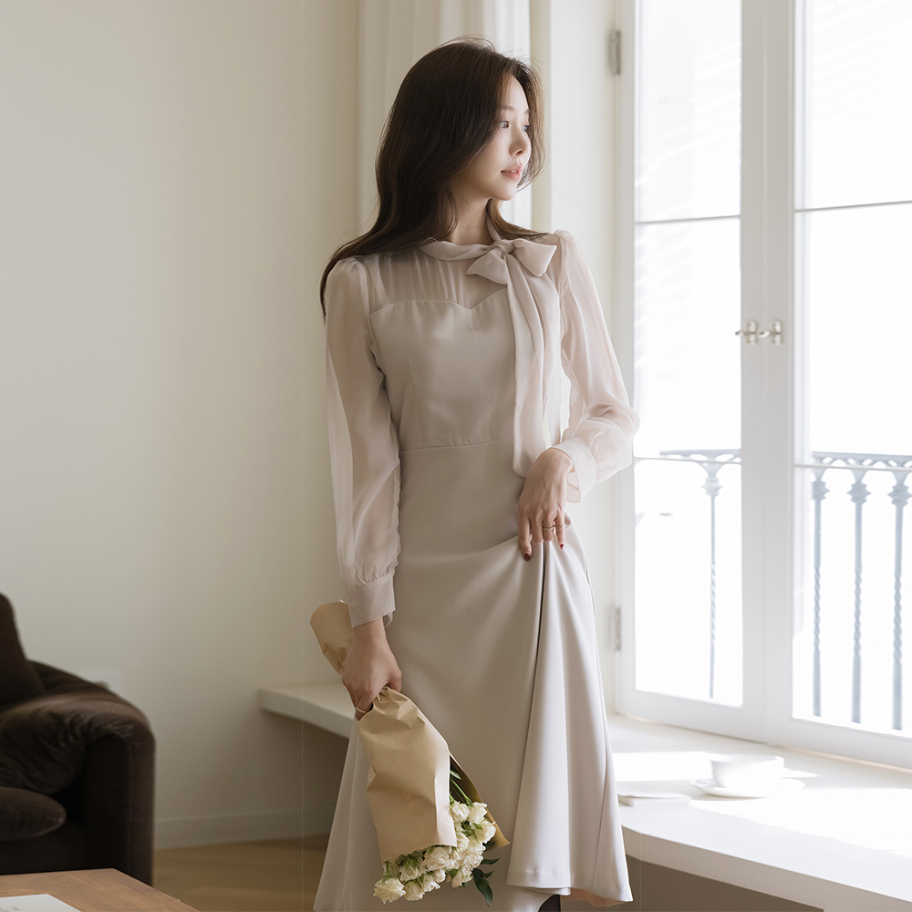 蝴蝶结领口 透视 配色 A字型 连衣裙