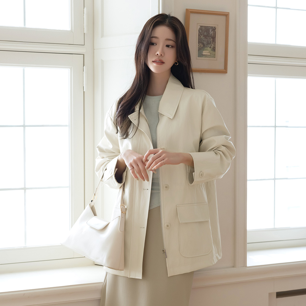 翻领 抽绳 短上衣 人造皮夹 夹克