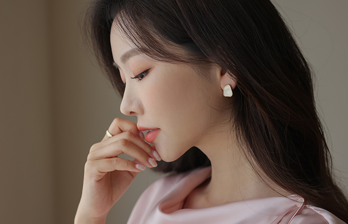 金圈 波浪卷 珍珠 耳环