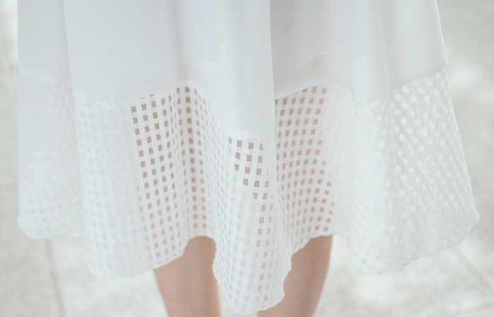 方形印花背部弯曲裙子