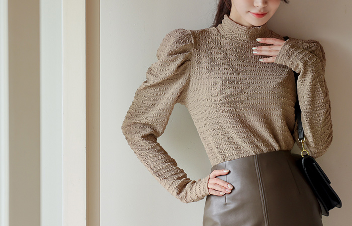 高龄 褶皱 去皱纹 퍼프넥 T恤衫