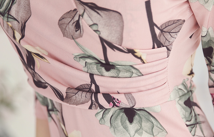 梦幻花柔滑弹力连衣裙